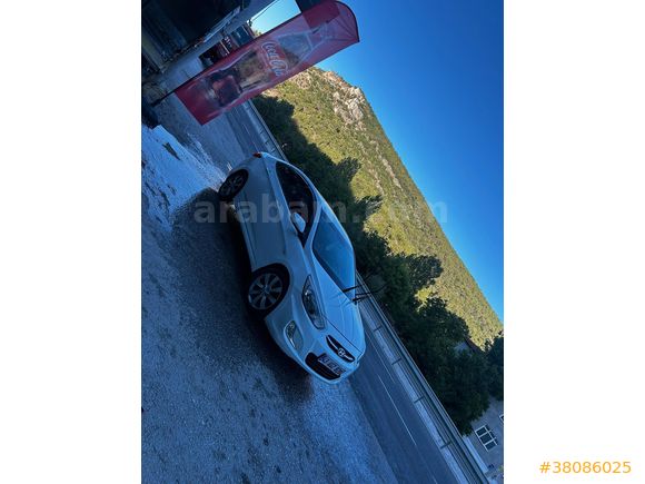 Sahibinden Hyundai Accent Blue 1.4 CVVT Mode Plus 2014 Model Kütahya