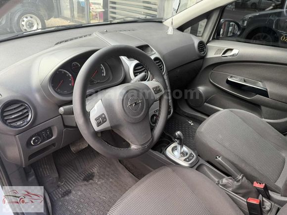 ÖZCAN''dan 2012 Model Opel Corsa ''103.000'' KM