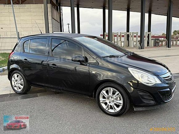 ŞENÖZ AUTO 'DAN 2013 MODEL OTOMATİK CORSA