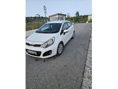 Kia Rio 1.4 CRDi Fancy 2013 Model