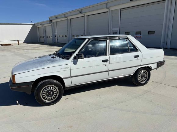 Sahibinden Renault R 9 1.4 Broadway GTE 1992 Model 