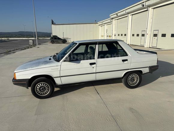 Sahibinden Renault R 9 1.4 Broadway GTE 1992 Model 
