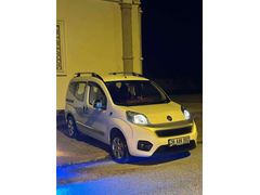 Sahibinden Fiat Fiorino Combi 1.4 Eko Safeline 2020 Model  21.000 km Beyaz