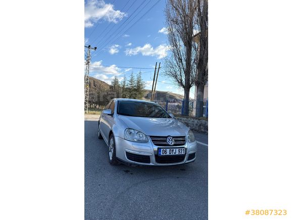 Sahibinden Volkswagen Jetta 1.6 TDi Primeline 2011 Model