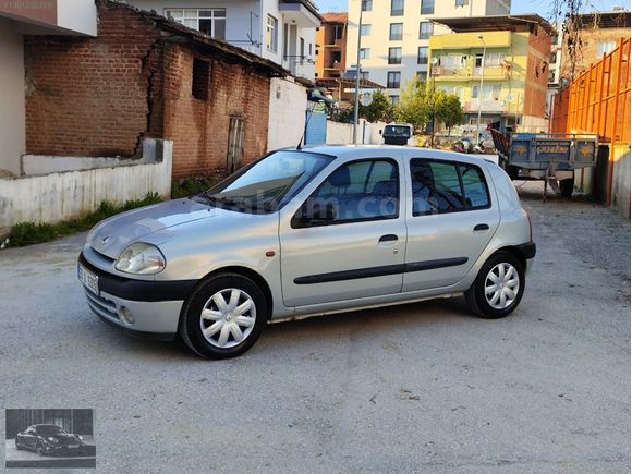 RENAULT CLİO 1.4