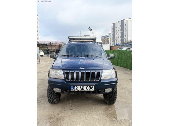 SALİH AUTO DAN EKSTRALI 4*4 JEEP