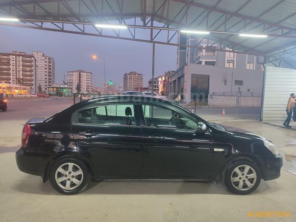 Sahibinden Hyundai Accent Era 1.5 CRDi Mode 2011 Model