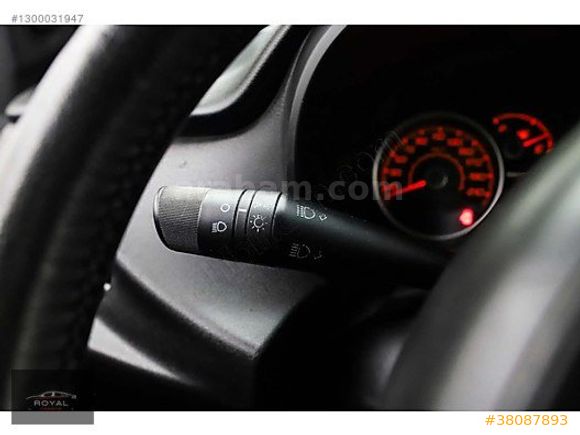 ROYAL GARAGE'DAN 2016 FİAT DOBLO 1.3 MAXİ PLUS PAKET 2+1 KLİMALI