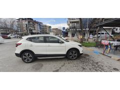 Sahibinden Nissan Qashqai 1.5 dCi Design Pack 2017 Model sadece 64.500 km Beyaz