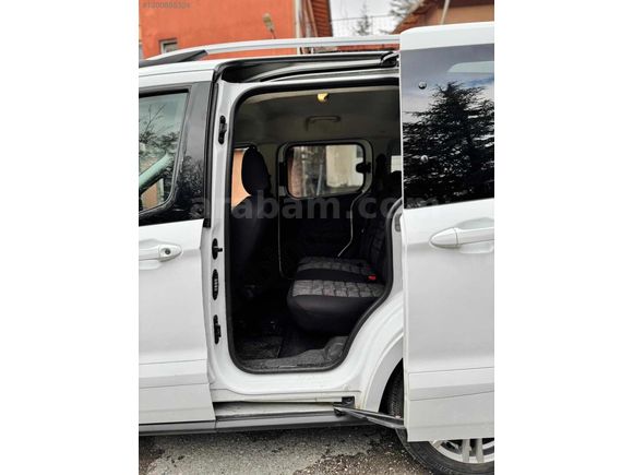 ÖZDOĞAN DAN FORD COURİER 80.000/* KM TİTANİUM PLUS FUL+FUULLL