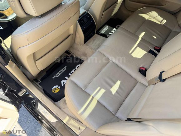 RT AUTO DAN FULL YETKİLİ SERVİS BAKIMLI MAKAM PAKET