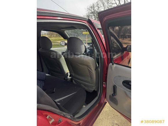 Sahibinden Renault Clio 1.5 dCi Expression 2002 Model  243.000 km Kırmızı