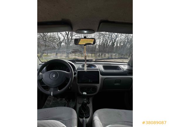 Sahibinden Renault Clio 1.5 dCi Expression 2002 Model  243.000 km Kırmızı