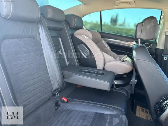 HATASIZ BOYASIZ DEĞİŞENSİZ PASSAT ELEGANCE ÇİFT NAVİ