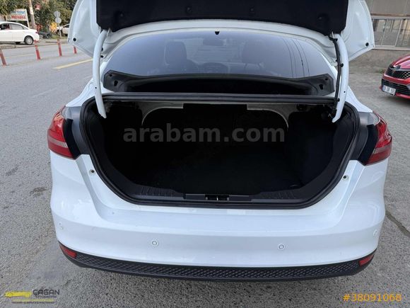 ÇAĞAN'dan 2015 FOCUS 1.5TDCİ TİTANYUM 120HP 193.000KM POWERSHİFT