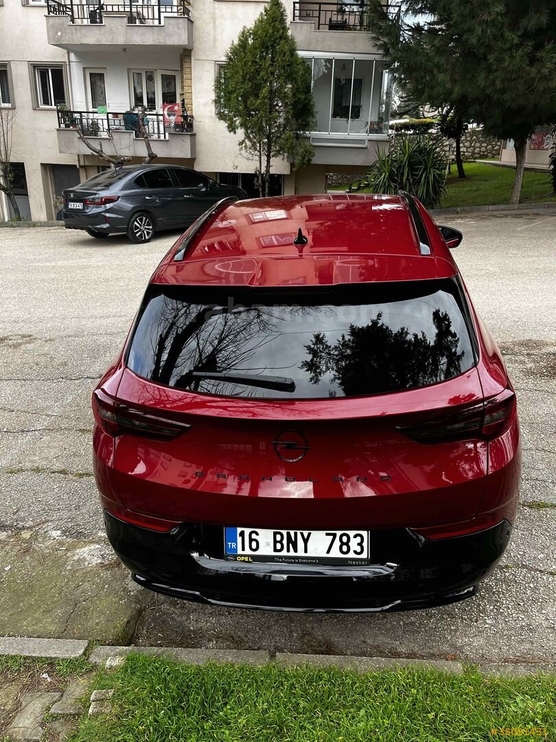 Sahibinden Opel Grandland 1.2 T GS 2024 Model Bursa 15.000 km Kırmızı 5