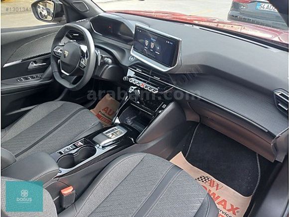 PEUGEOT 2008 1.2 PURETECH ALLURE CAM TAVAN 2025