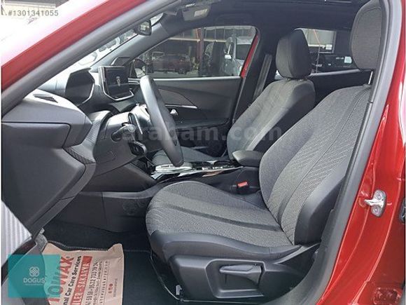 PEUGEOT 2008 1.2 PURETECH ALLURE CAM TAVAN 2025