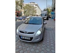 Sahibinden Hyundai i20 Troy 1.2 DOHC Mode 2011 Model İstanbul 150.000 km Gri