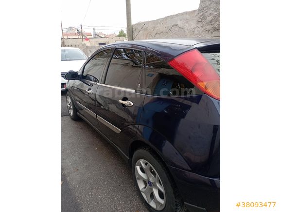Değişenşiz Ford Focus 1.6 Ghia