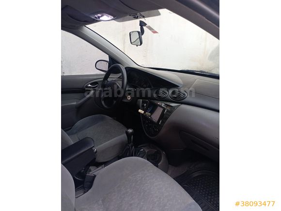 Değişenşiz Ford Focus 1.6 Ghia
