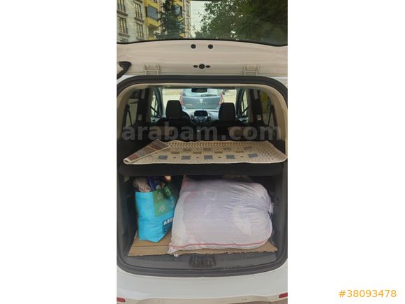 Sahibinden Ford Tourneo Courier 1.6 TDCi Titanium Plus 2017 Model