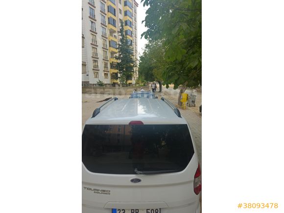 Sahibinden Ford Tourneo Courier 1.6 TDCi Titanium Plus 2017 Model