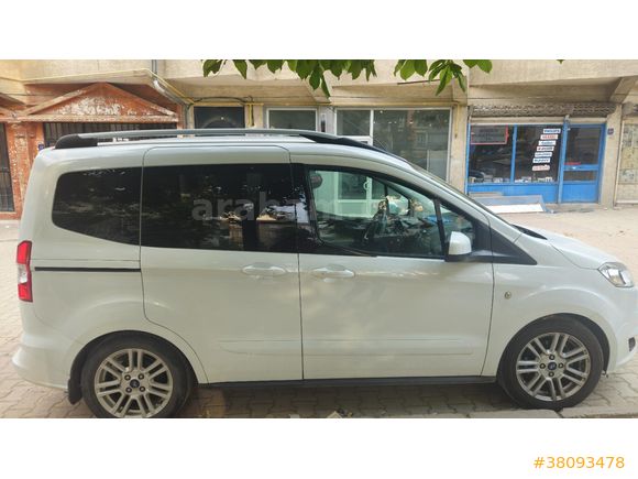 Sahibinden Ford Tourneo Courier 1.6 TDCi Titanium Plus 2017 Model