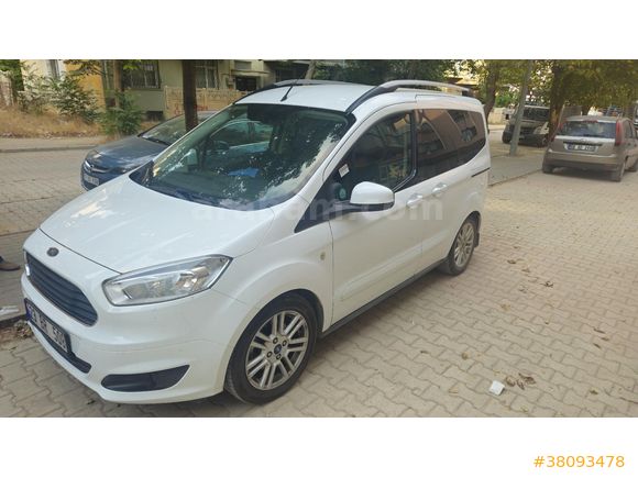 Sahibinden Ford Tourneo Courier 1.6 TDCi Titanium Plus 2017 Model