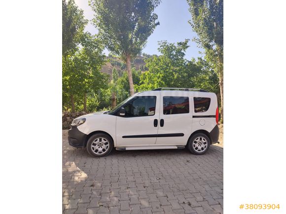 Sahibinden  düşük km 2022 model Doblo