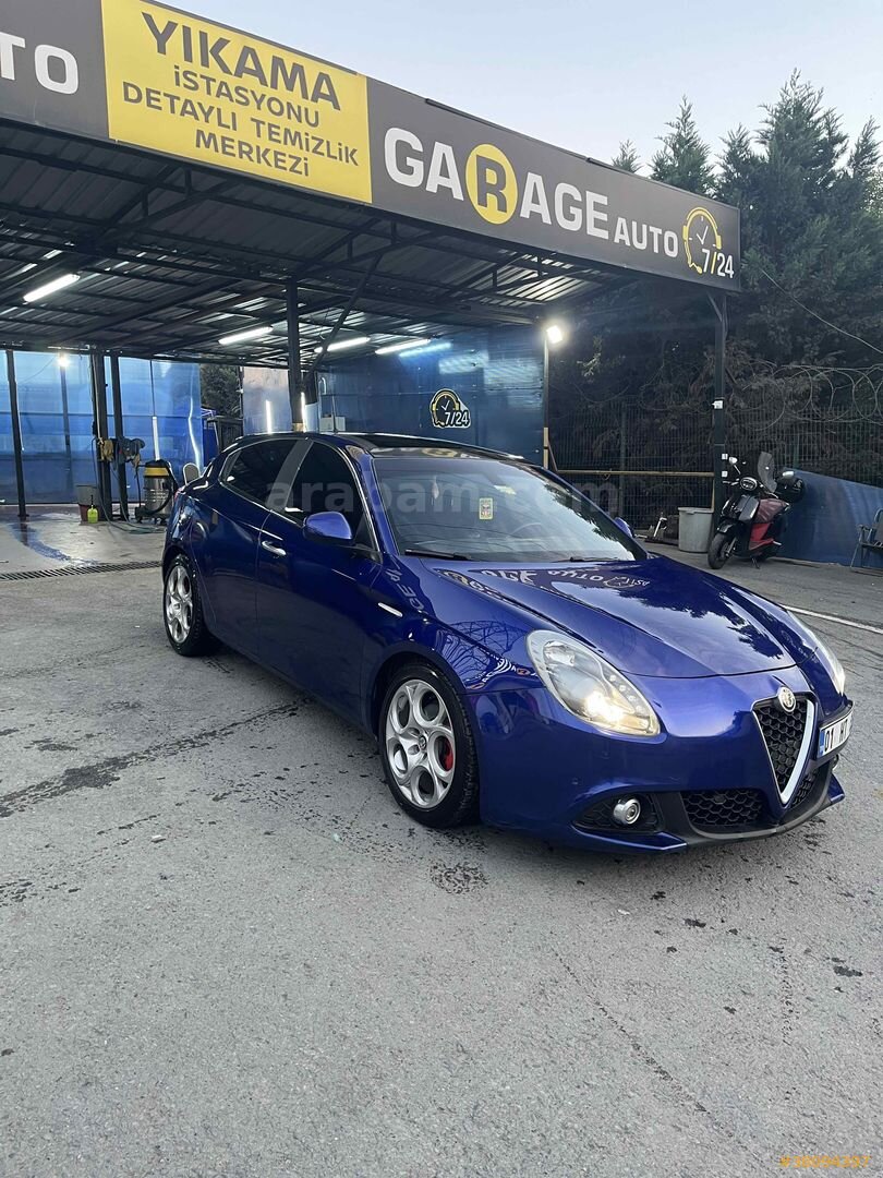Sahibinden Alfa Romeo Giulietta 1.6 JTD Super TCT 2016 Model İstanbul 210.000 km Mavi (metalik) 3