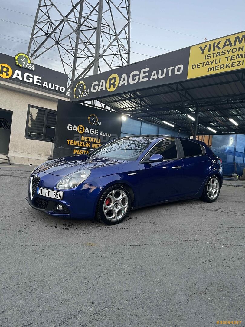 Sahibinden Alfa Romeo Giulietta 1.6 JTD Super TCT 2016 Model İstanbul 210.000 km Mavi (metalik) 6
