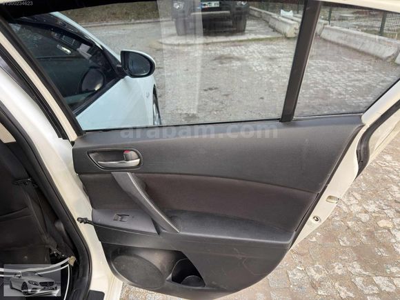 SAHİBİYİM MOTORS 2012 MODEL MAZDA 3 DİZEL MANUEL