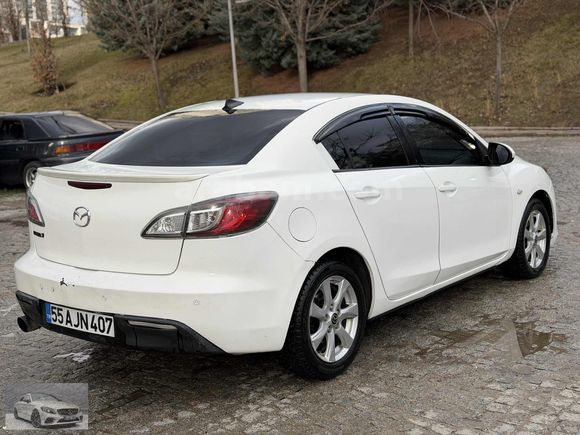 SAHİBİYİM MOTORS 2012 MODEL MAZDA 3 DİZEL MANUEL
