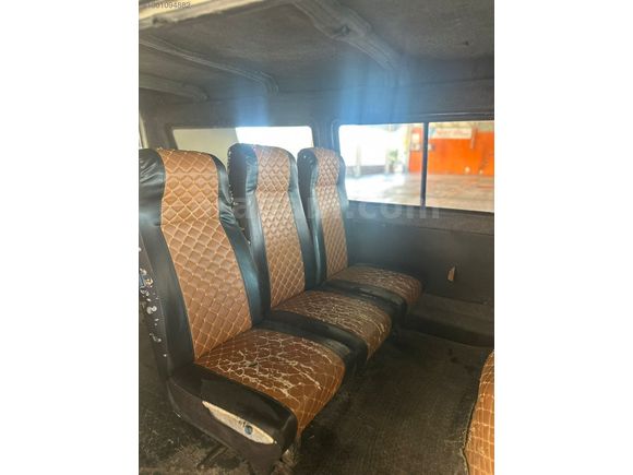 2004 MODEL - KLIMALI - 4+1 - CITY VAN L300