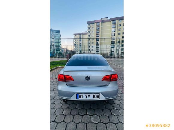 2013 Model Highline Sunroof lu Passat 