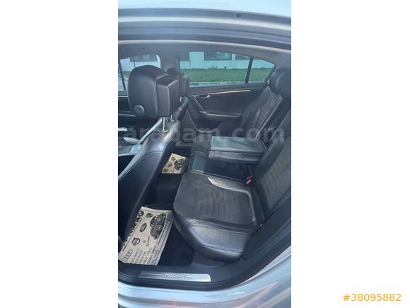 2013 Model Highline Sunroof lu Passat 