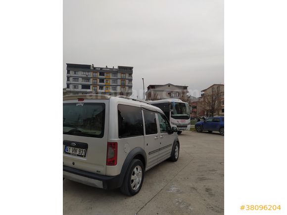 Sahibinden Ford Tourneo Connect 1.8 TDCI GLX 2010 Model  291.000 km Gri
