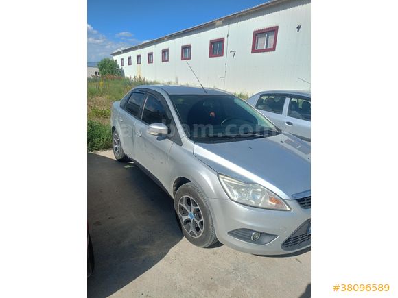 Sahibinden Ford Focus 1.6 Comfort 2011 Model