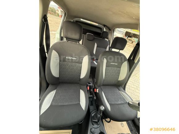 Sahibinden Dacia Sandero 0.9 TCe Stepway 2016 Model