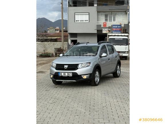 Sahibinden Dacia Sandero 0.9 TCe Stepway 2016 Model