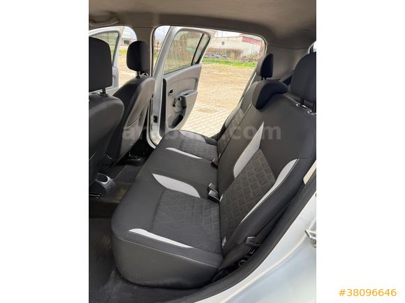 Sahibinden Dacia Sandero 0.9 TCe Stepway 2016 Model