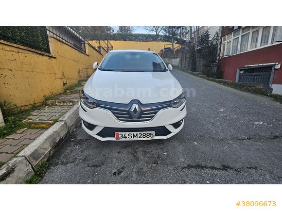 Sahibinden Renault Megane 1.5 dCi Icon 2018 Model  150.000 km Beyaz