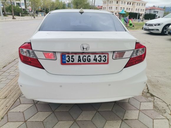 HONDA ECO ELEGANCE SANRUFLU
