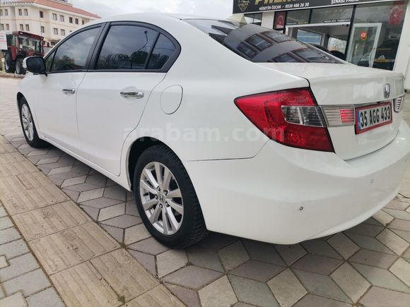 HONDA ECO ELEGANCE SANRUFLU