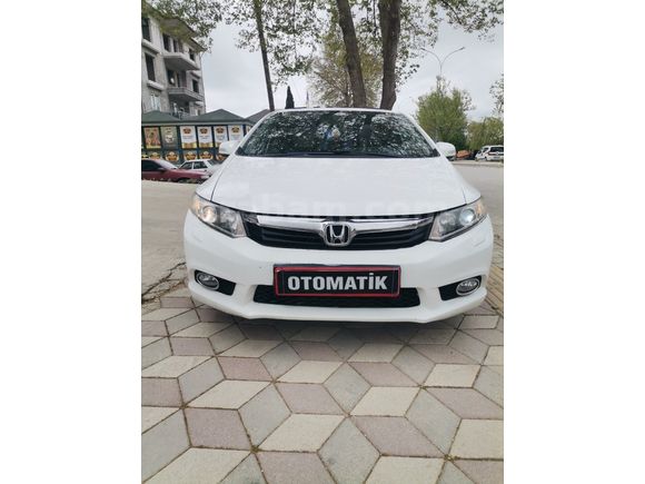 HONDA ECO ELEGANCE SANRUFLU