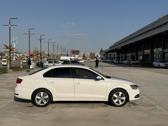 KELEŞOGLU OTOMOTİV DEN VOLKSWAGEN JETTA