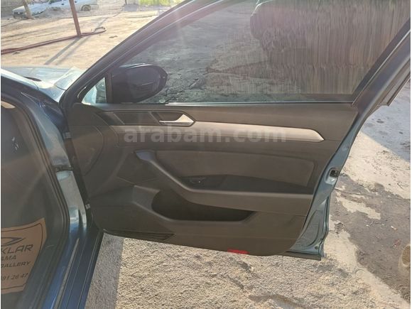 2018 LANSMAN RENGİ OTOMATİK PASSAT