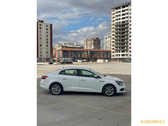 AND MOTİON | 2017 RENAULT MEGANE TOUCH | DEĞIŞENSIZ 