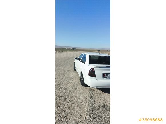Sahibinden Hyundai Accent 1.5 1.5i GLS 2000 Model